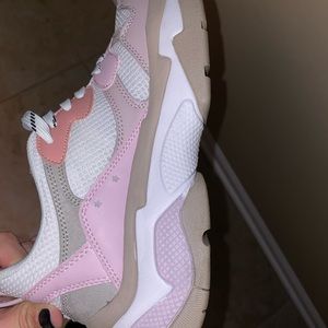 Nine West Taybre Chunky Lace-Up Sneakers